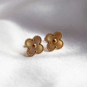 اقراط ترافل