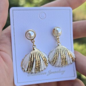 اقراط اذن اشكال بحرية