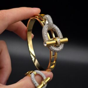 براسلي تيفاني بالخاتم اصي انوكسيدابل